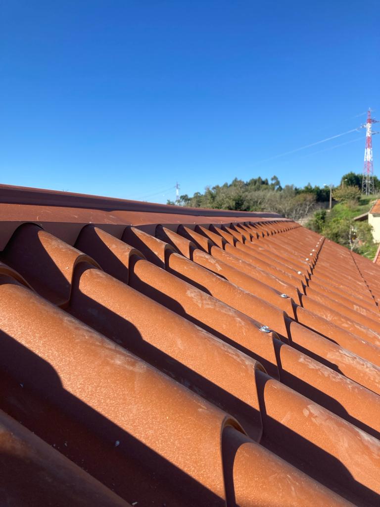 CONSTRUTÁLICA SERRALHARIA - Coimbra - Reparação de Porta