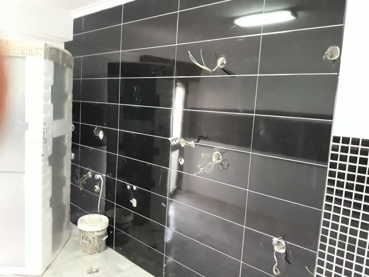 Fénix Obras & Remodelações - Seixal - Zimmerrenovierung