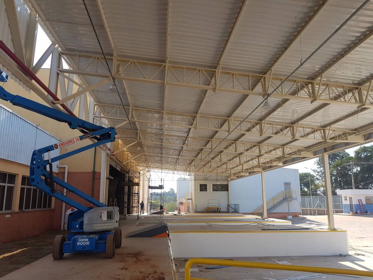 CONSTRUTÁLICA SERRALHARIA - Coimbra - Instalação de Janelas de PVC