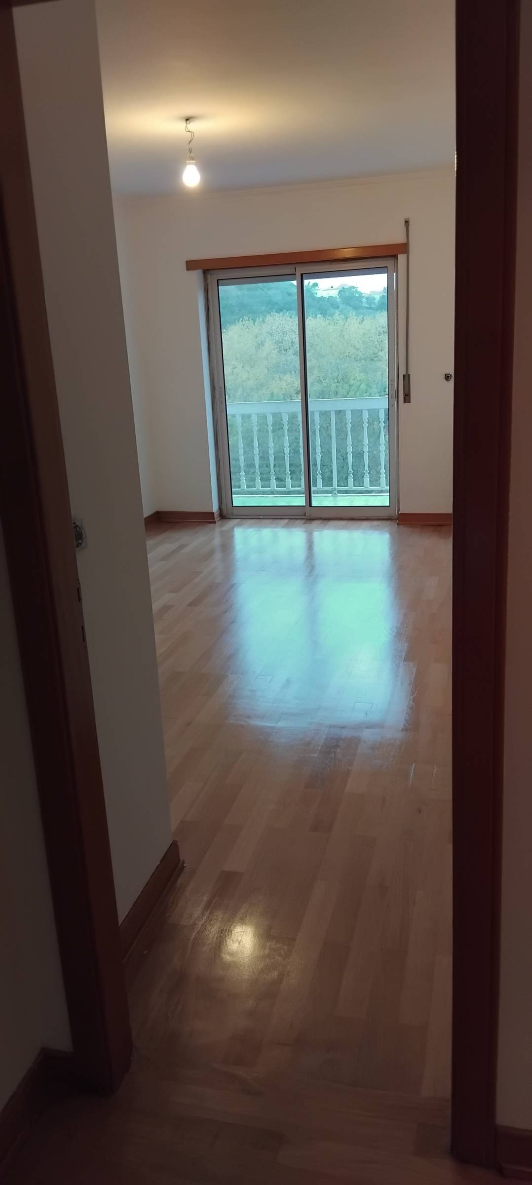 F97 - Vila Nova de Gaia - Tapete ausbessern oder reparieren