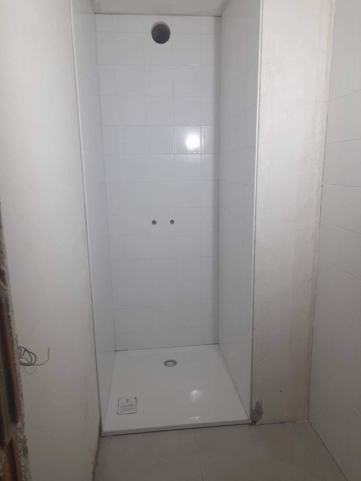 Habilidade Ramos - Caldas da Rainha - Instalación de Zocálos