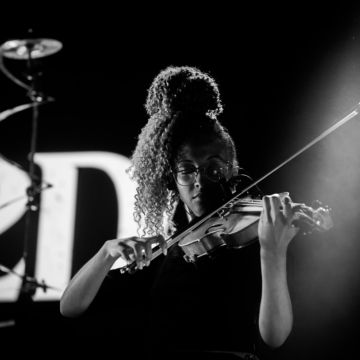 Edvania Moreno - Amadora - Aulas de Violino Folk