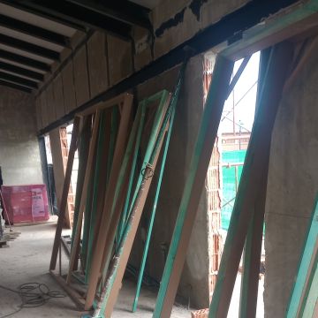GUIMARÃES - Figueira da Foz - Murs, plaques de plâtre et escaliers