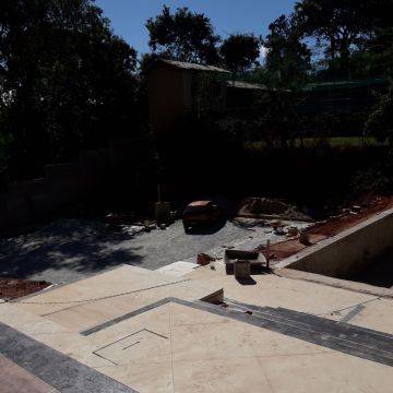 CLEIDSON-obras - Mafra - Entfernung von Gebüsch- und Baumaufwuchs