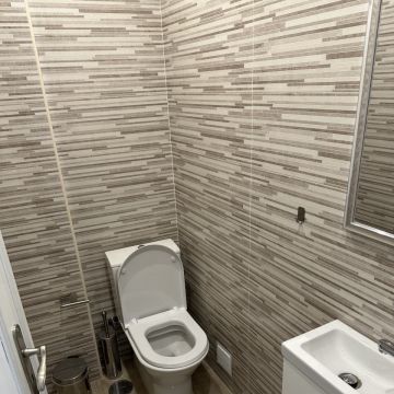 Fénix Obras & Remodelações - Seixal - Innenwand einbauen