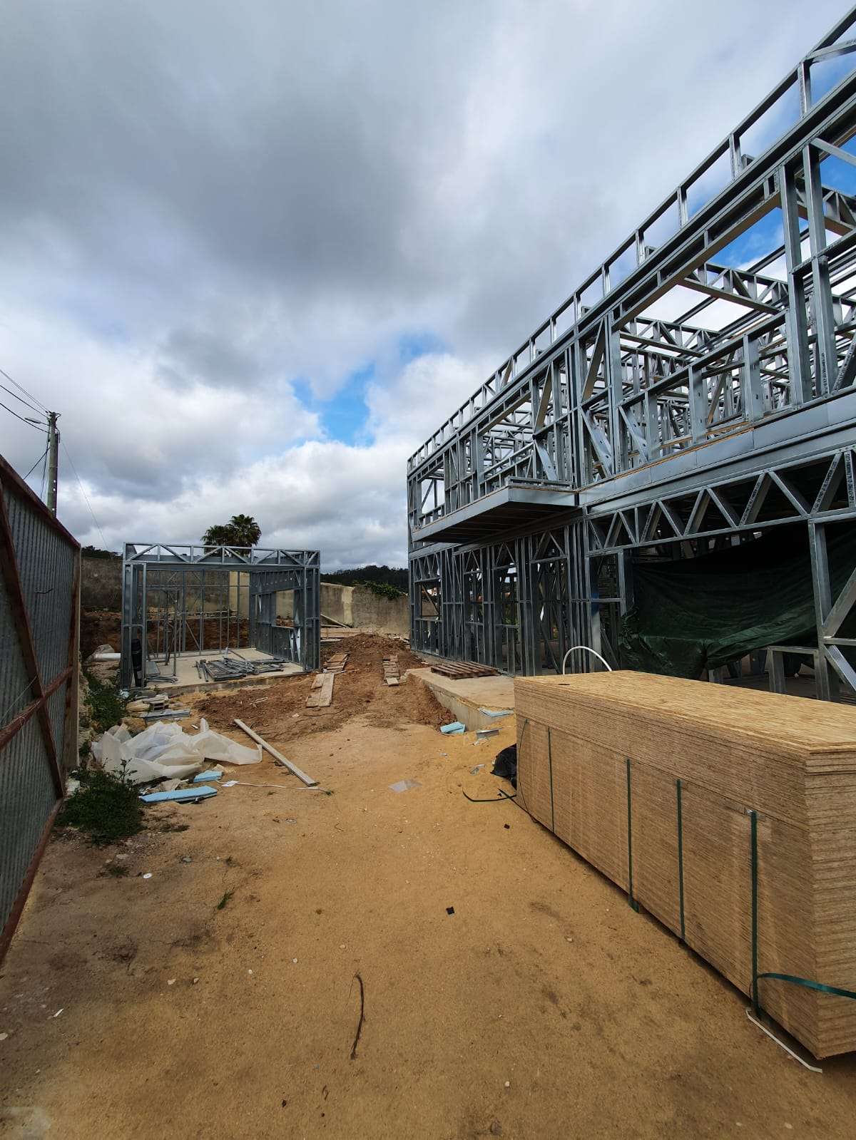 Espaço Steel LSF - Trofa - Instalação de Pavimento em Pedra ou Ladrilho