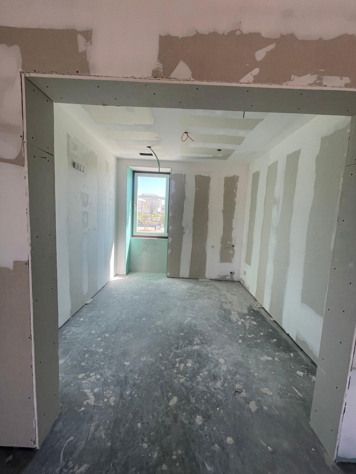 Drymaster Gesso cartonado - Almada - Reparação e Texturização de Paredes de Pladur