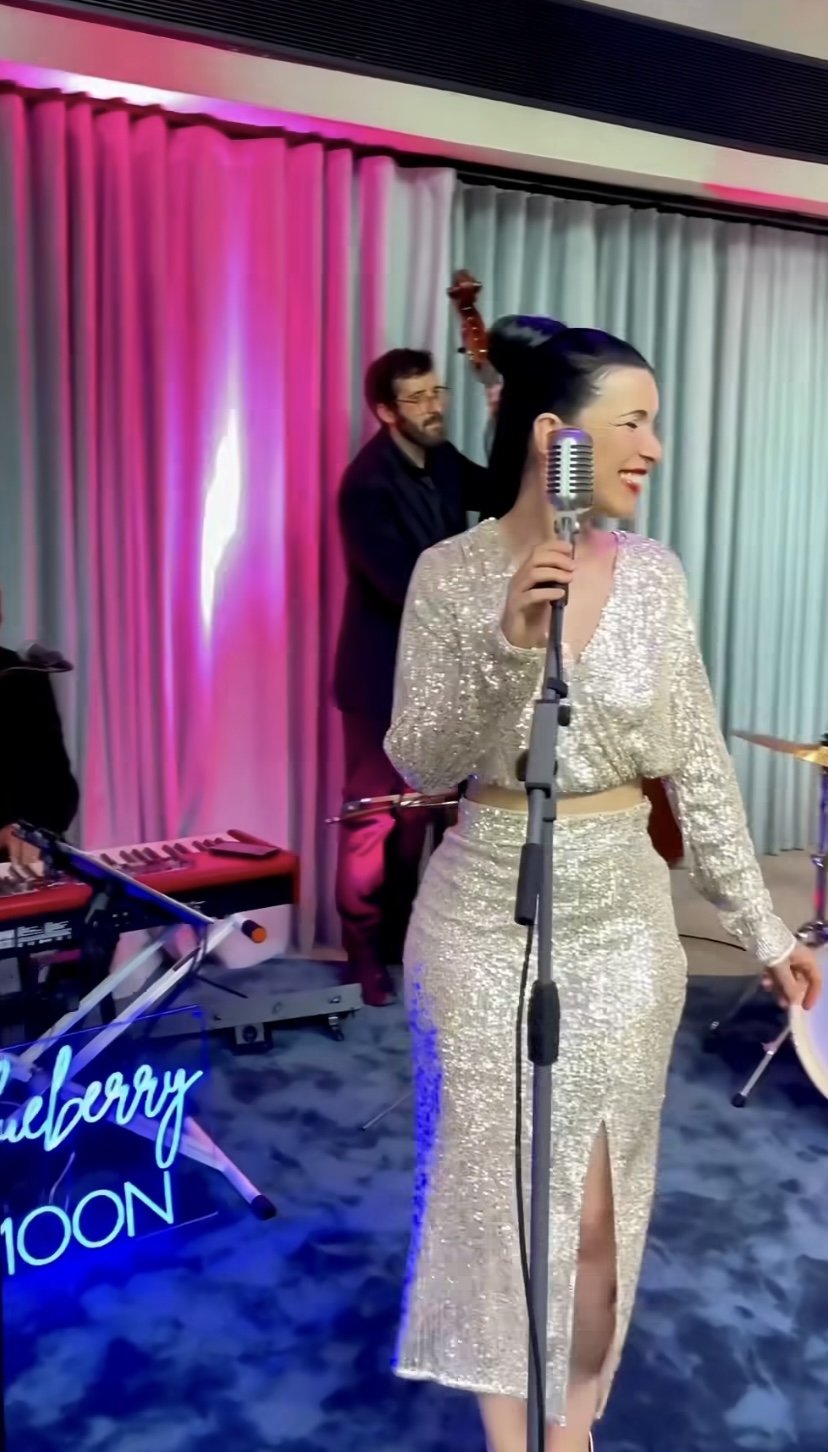 BLUEBERRY MOON MUSIC - Lisboa - Entretenimento com Banda Jazz