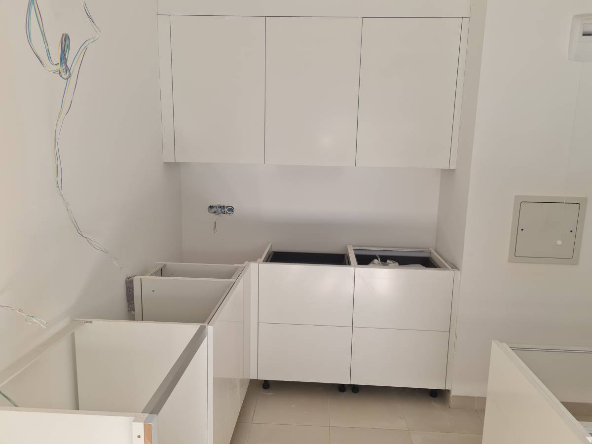 Sidnei Santos unipessoal LDA - Odivelas - Armários de Cozinha