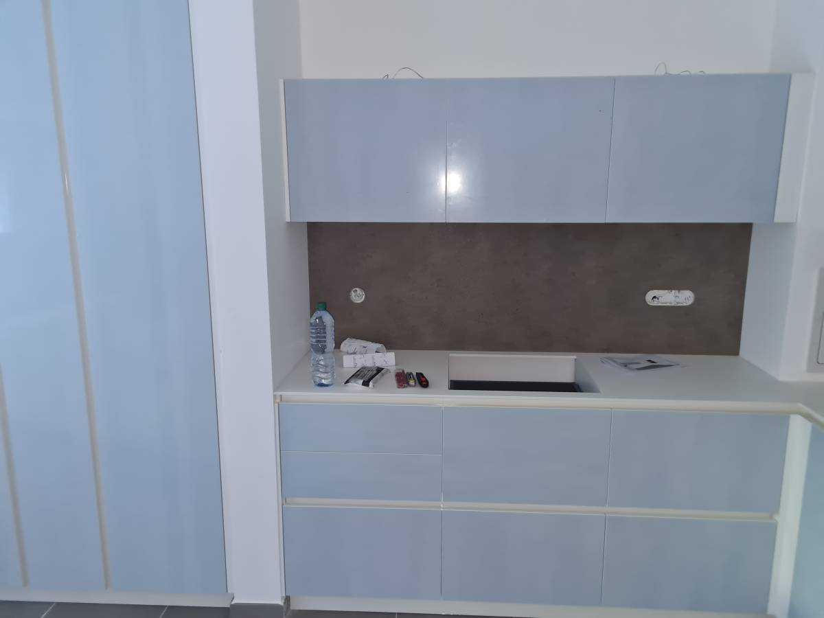 Sidnei Santos unipessoal LDA - Odivelas - Armários de Cozinha