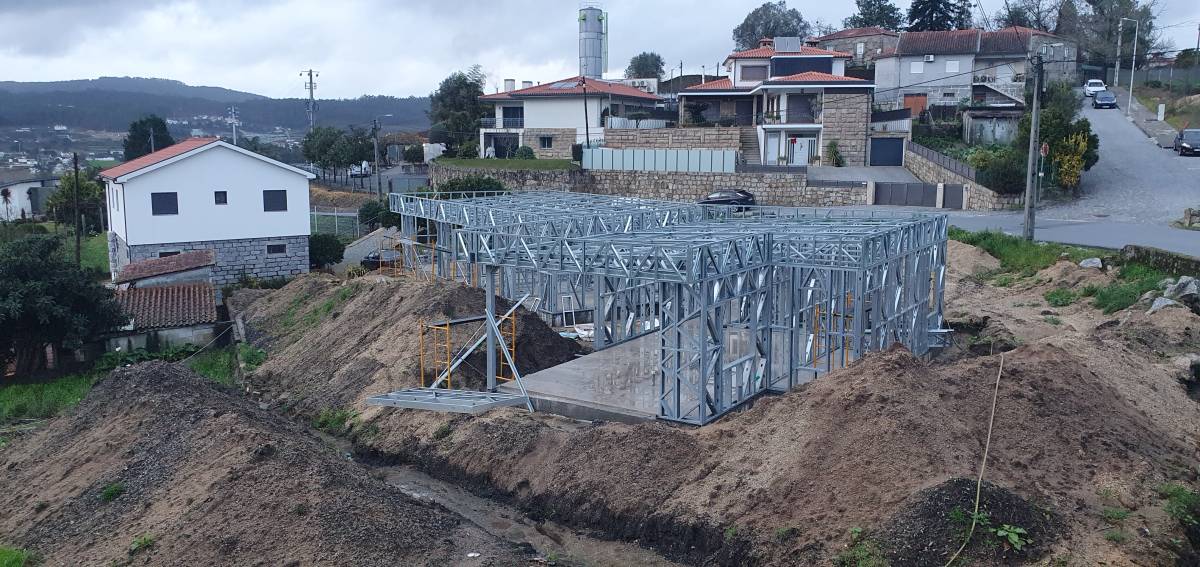 Espaço Steel LSF - Braga - Installation de clôture