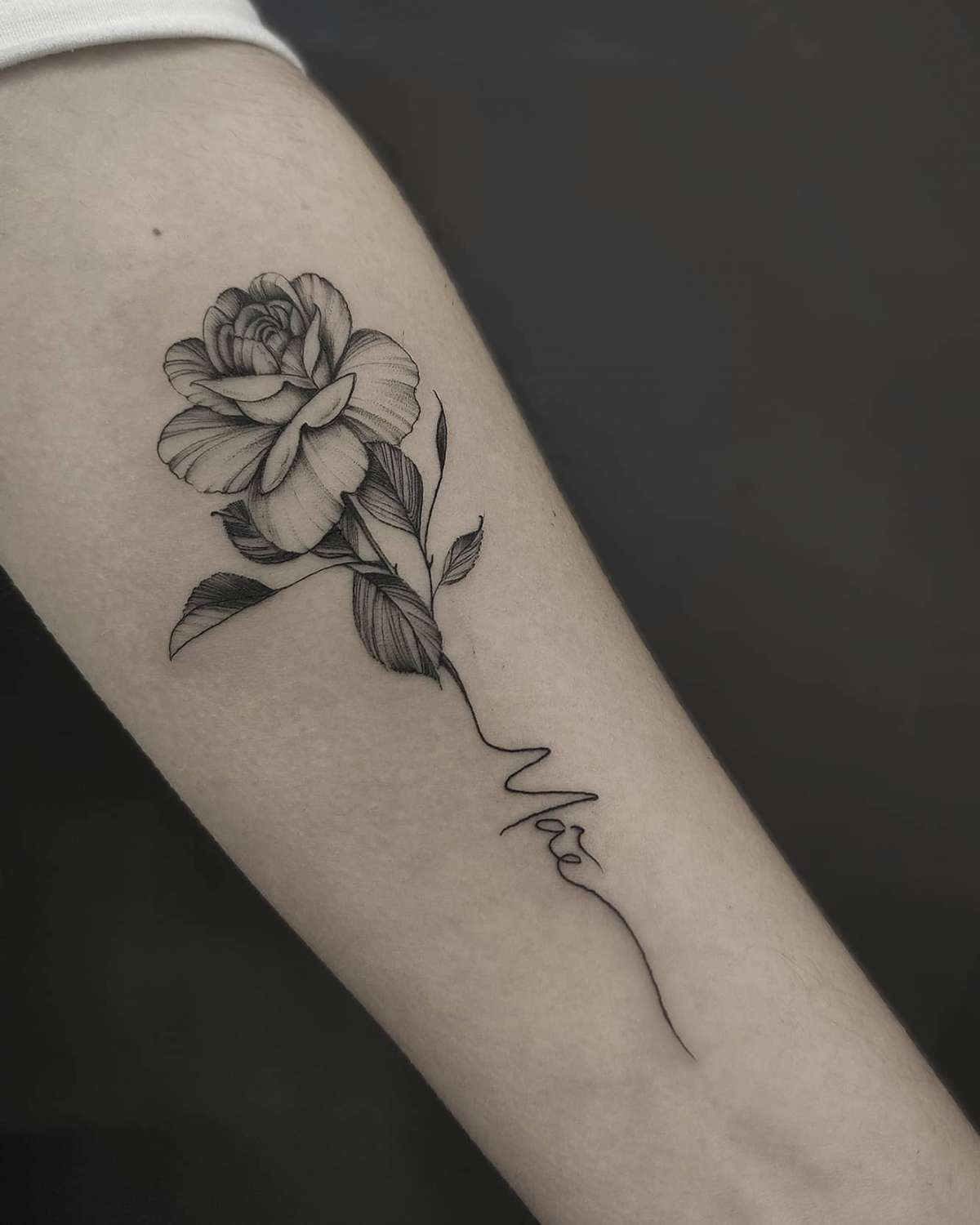 Shaded Red Tattoo - São João da Madeira - Ilustraciones