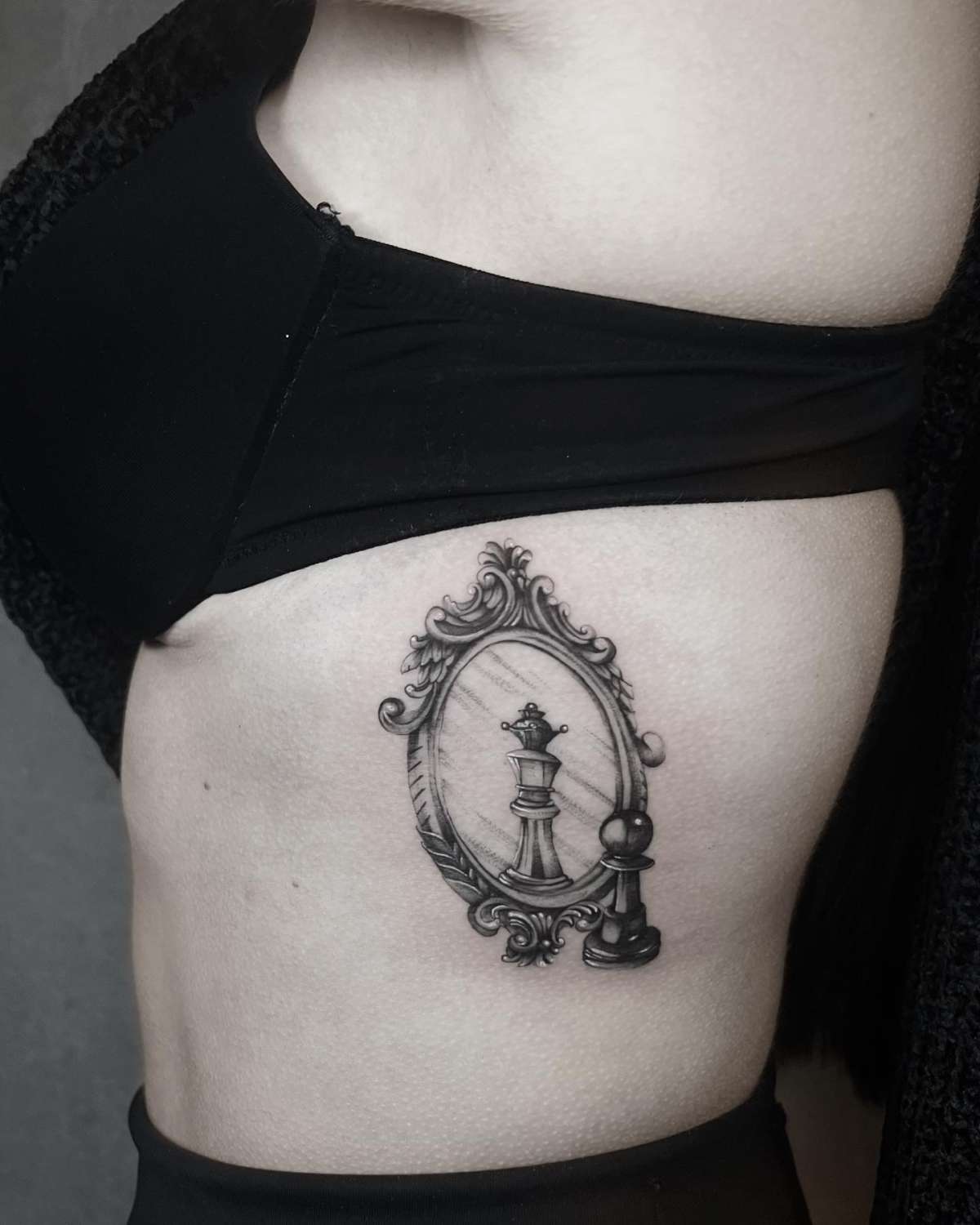 Shaded Red Tattoo - São João da Madeira - Tatuador