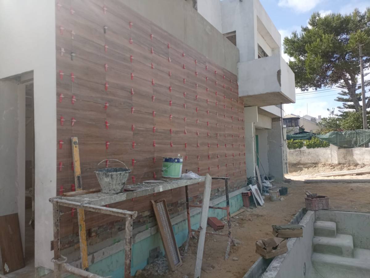 Remojb Ladrilhos - Entroncamento - Instalação de Pavimento em Pedra ou Ladrilho