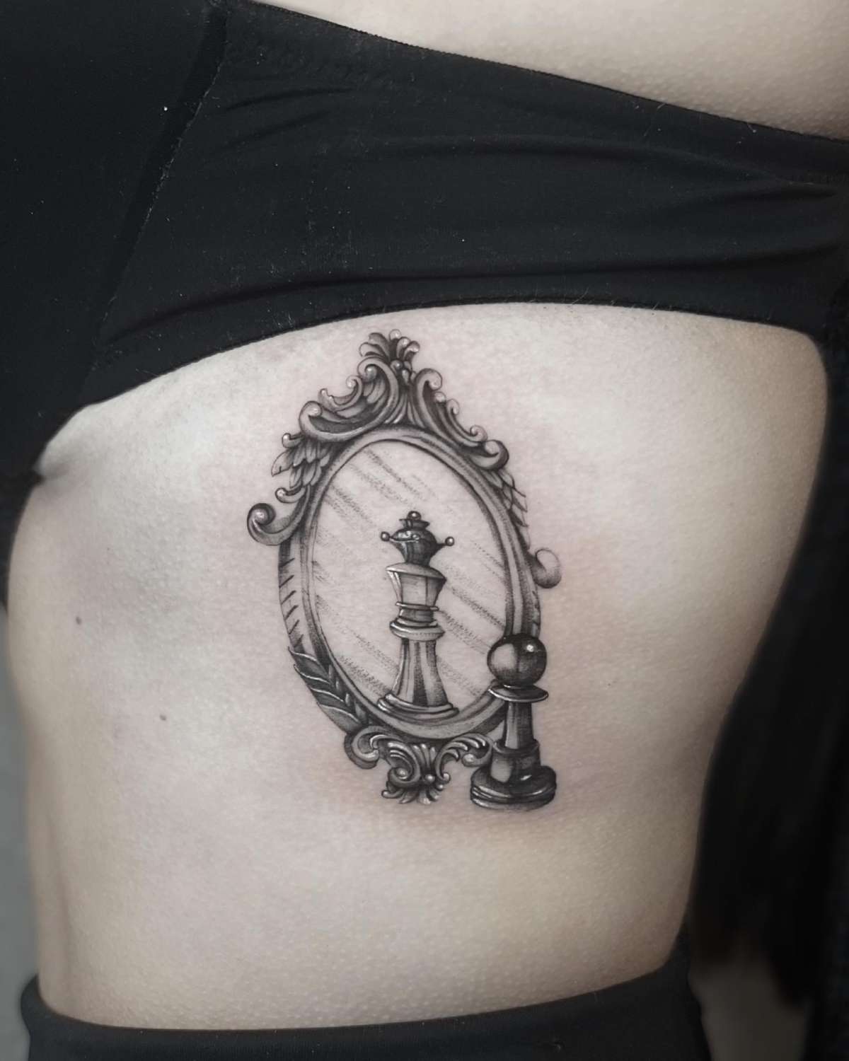 Shaded Red Tattoo - São João da Madeira - Ilustración