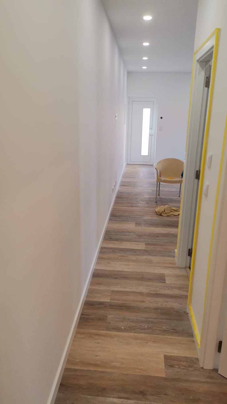 FR_serviços - Santarém - Interior Wall Addition