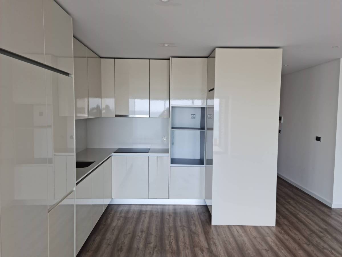 Sidnei Santos unipessoal LDA - Odivelas - Remodelação de Armários