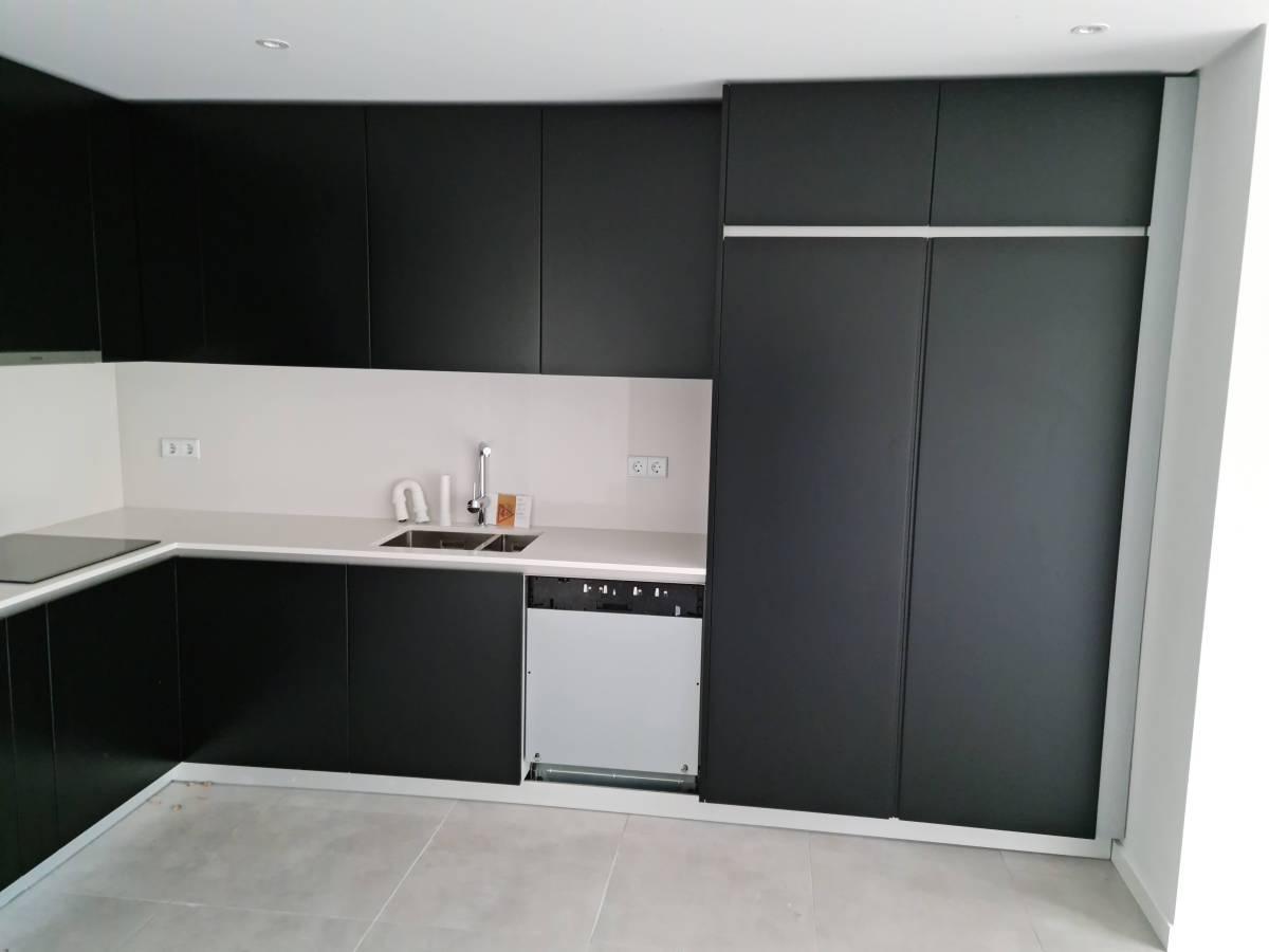 Sidnei Santos unipessoal LDA - Odivelas - Armários de Cozinha