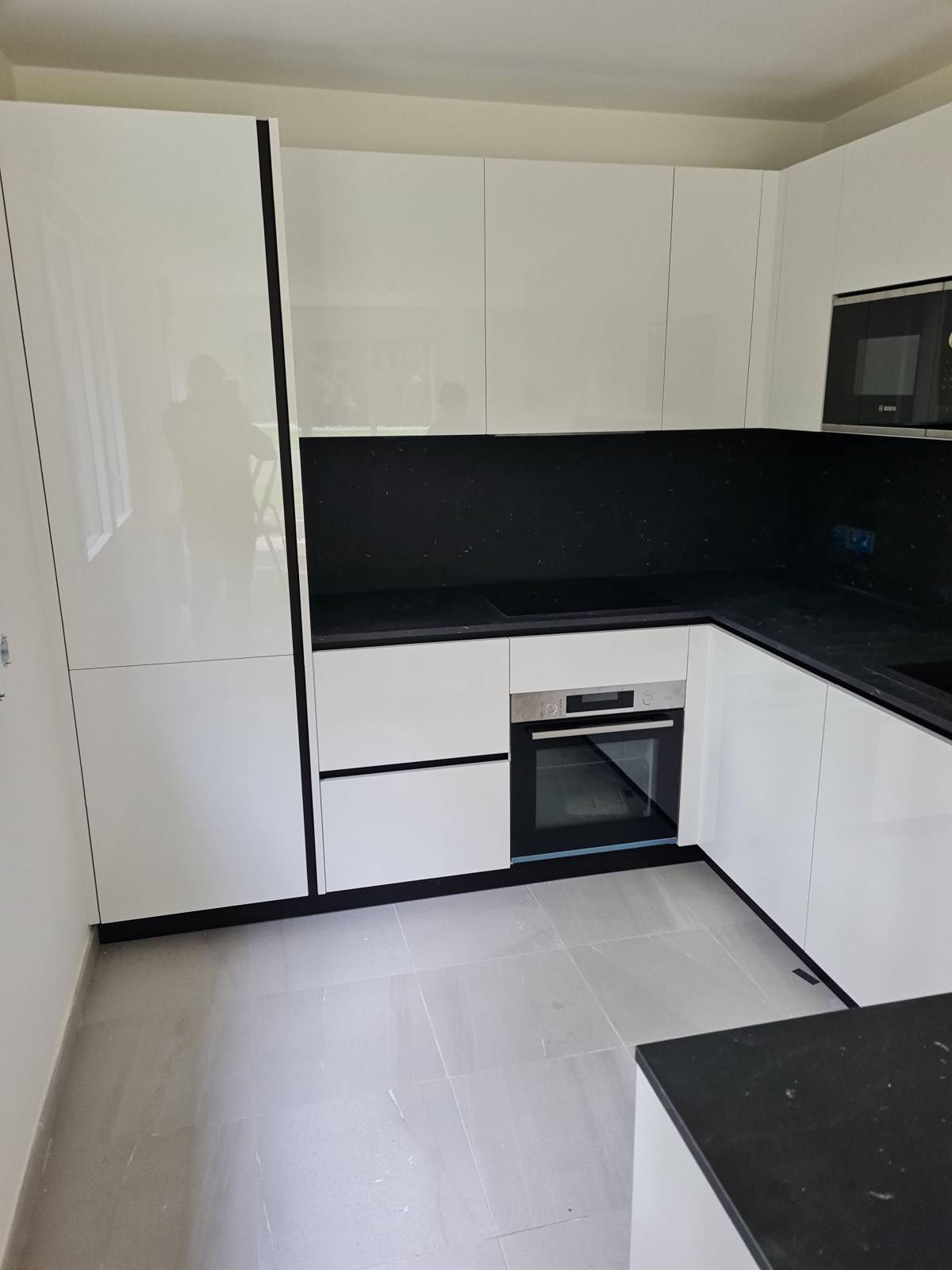 Sidnei Santos unipessoal LDA - Odivelas - Armários de Cozinha
