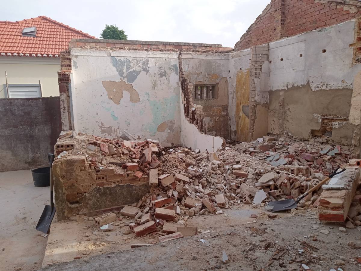 Relvagrass - Sintra - Geländer reparieren