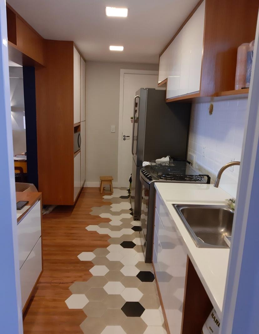 Bruno - Loures - Cabinet Refacing