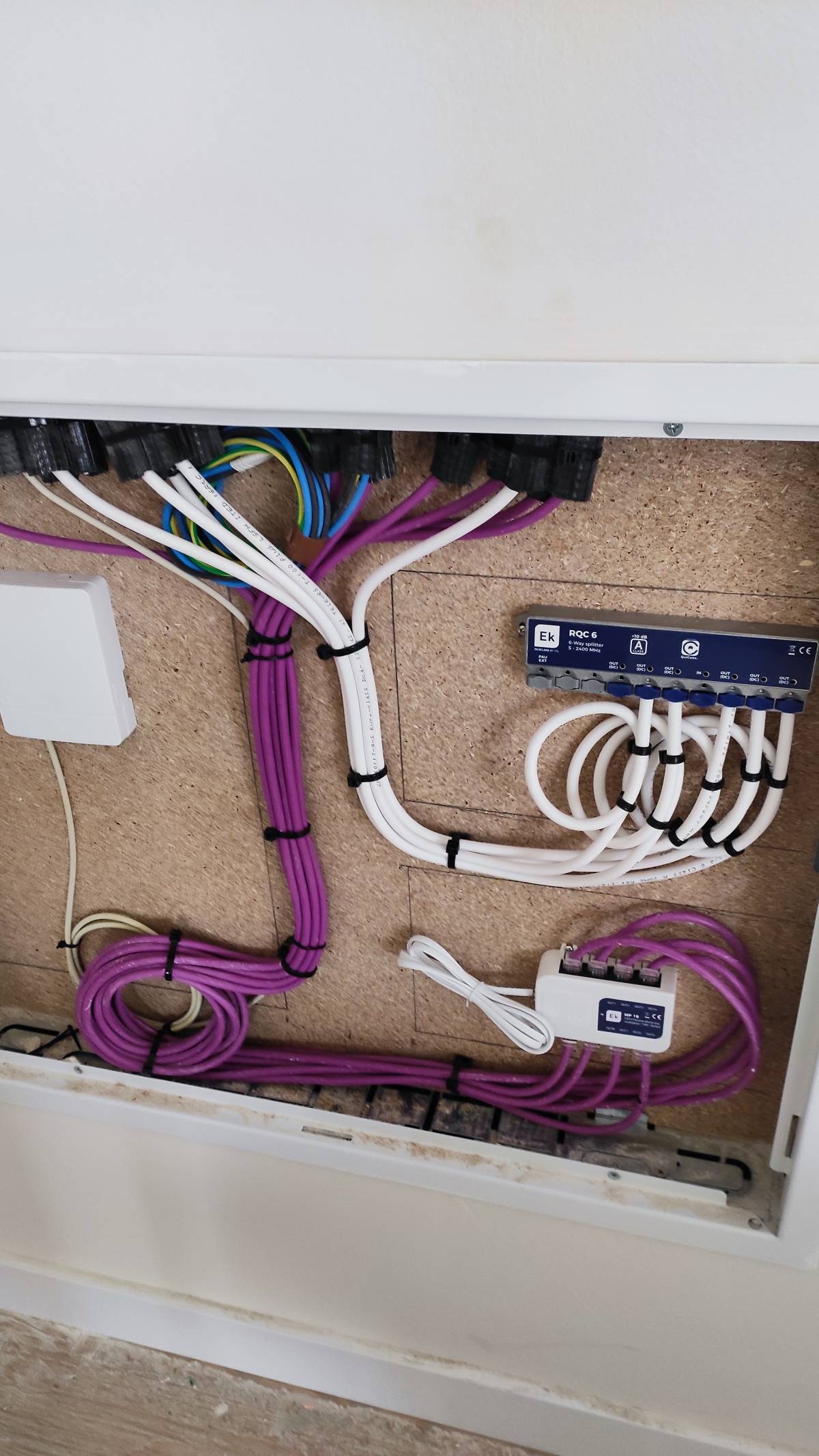 Faz Tudo Home Service - Barreiro - Instalación de lámparas