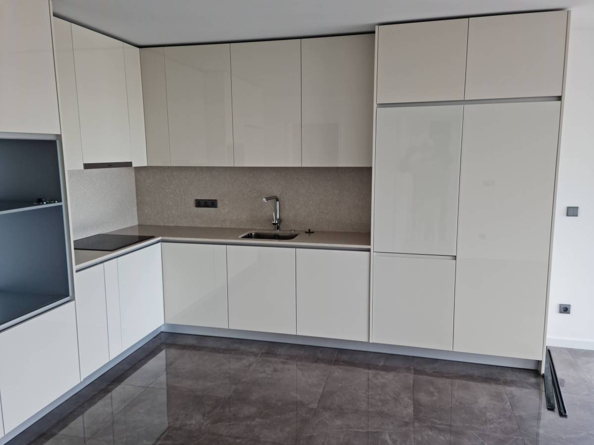 Sidnei Santos unipessoal LDA - Odivelas - Remodelação de Armários