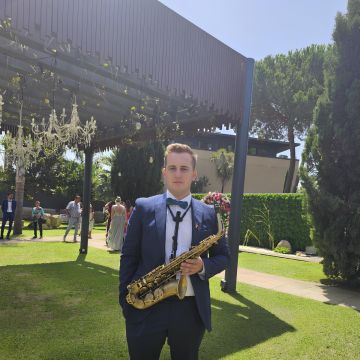 Marco Costa - Saxofonista Jazz - Oliveira de Azeméis - Animation avec groupe de musique