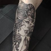 Shaded Red Tattoo - São João da Madeira - Ilustración