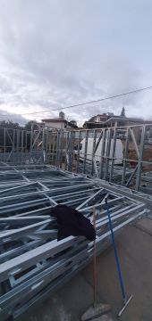 Espaço Steel LSF - Braga - Installation de clôture pour chiens