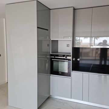 Sidnei Santos unipessoal LDA - Odivelas - Roupeiros