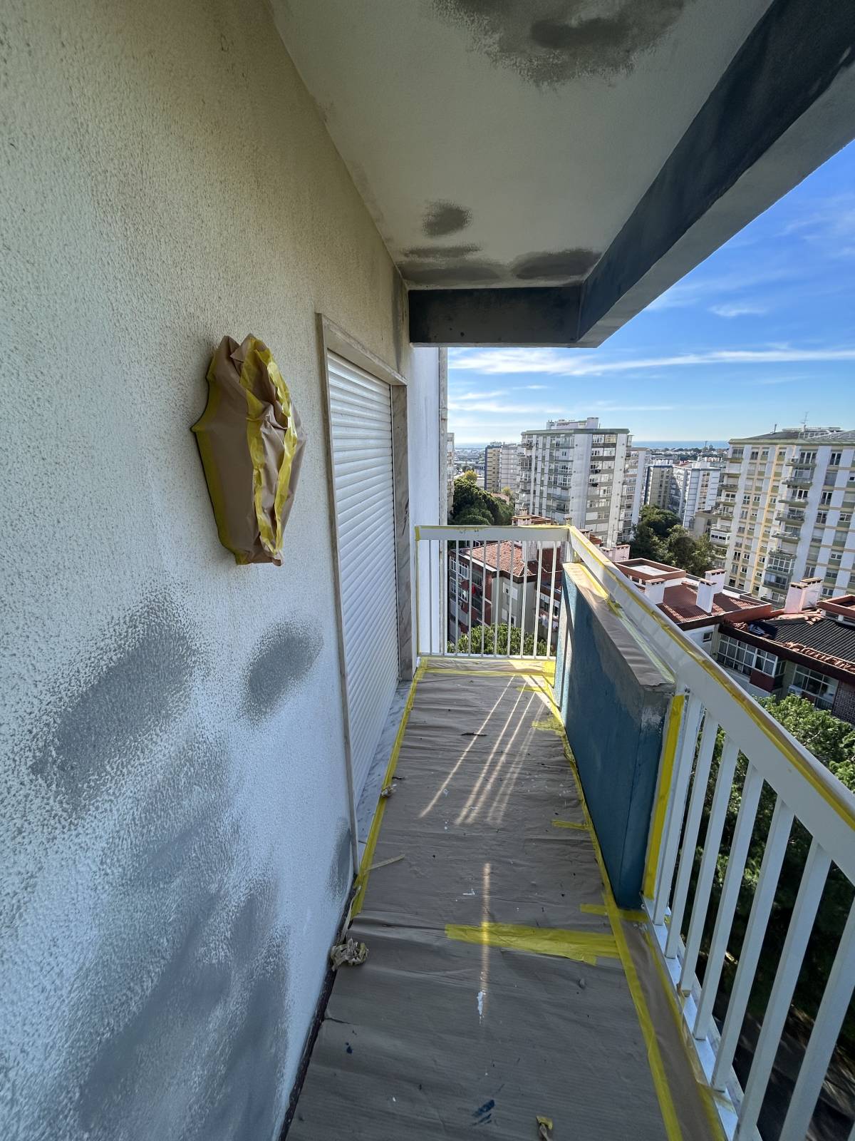 Aura Vertical - Leiria - Malerarbeiten an Gebäuden