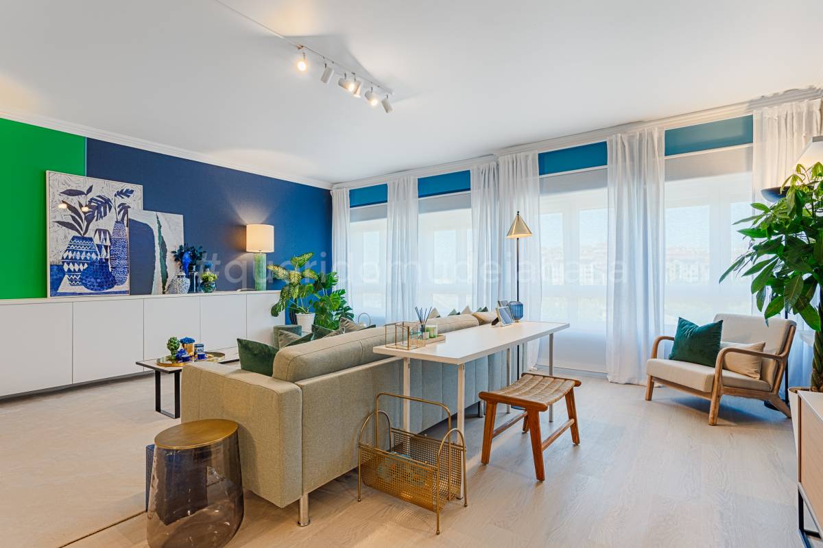 Rodolfo Galvão Home Stylist - Lisboa - Suspensão de Quadros e Instalação de Arte