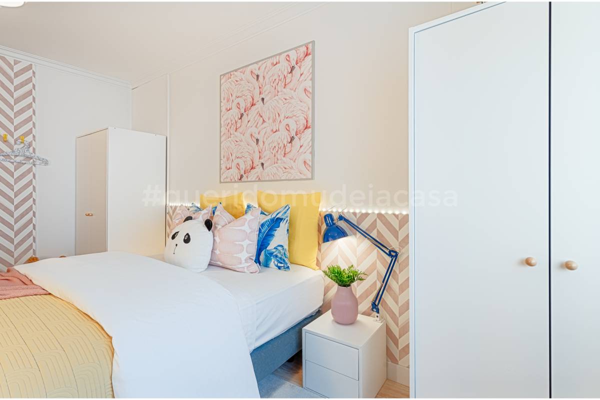 Rodolfo Galvão Home Stylist - Lisboa - Suspensão de Quadros e Instalação de Arte
