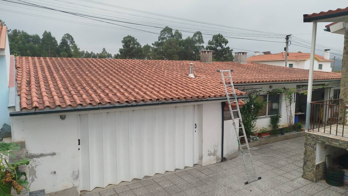 Tavares - Coimbra - Reinigung oder Inspektion von Solaranlagen