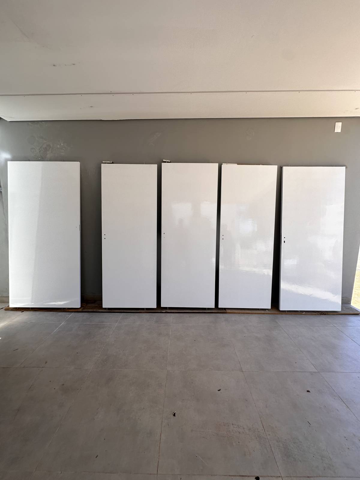 AMR PINTURAS - Matosinhos - Abdichten der Außenwand