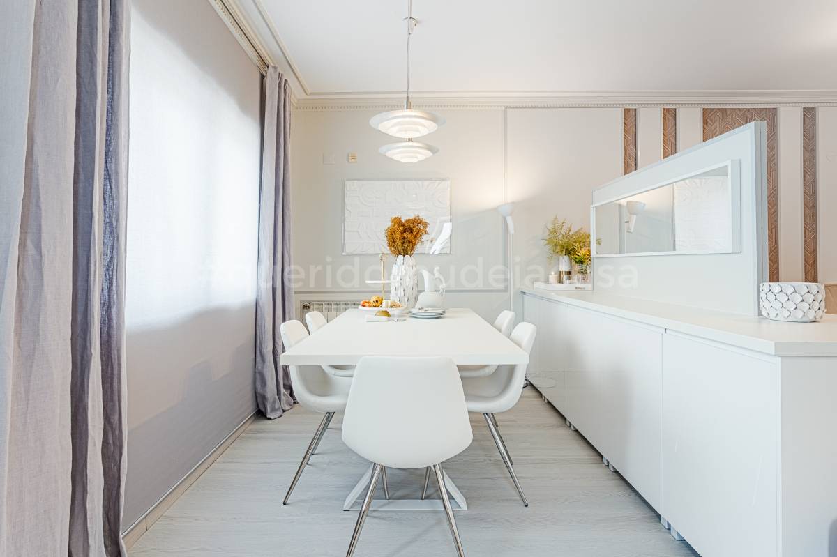 Rodolfo Galvão Home Stylist - Lisboa - Reparação de Cortinas e Cortinados