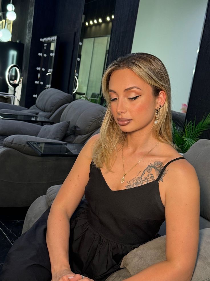 Beatriz - Rio Maior - Friseure und Make-up Artists
