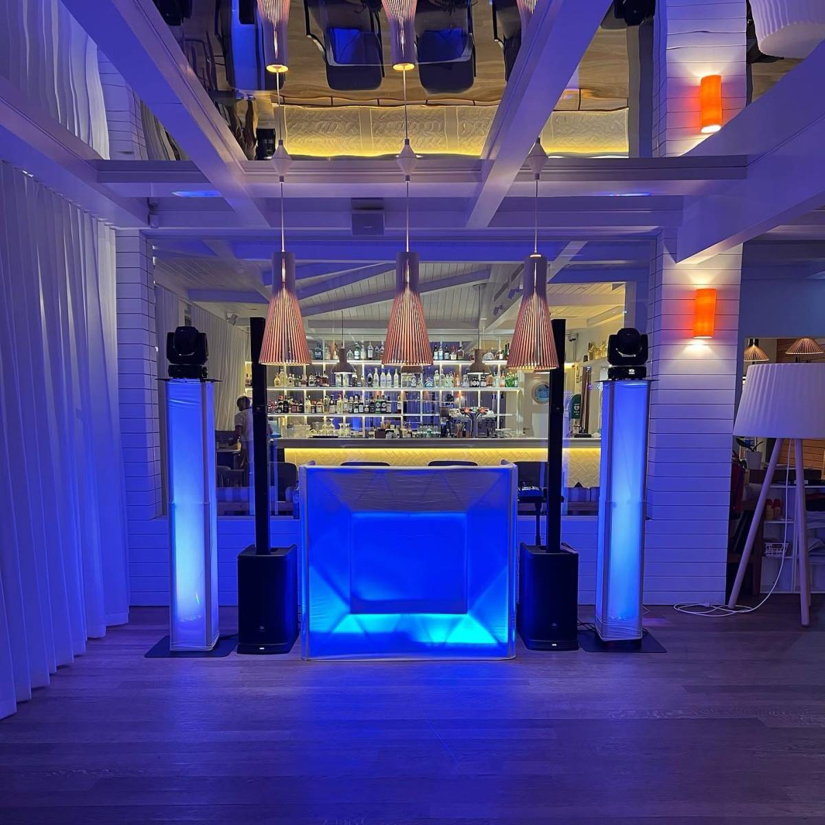DJ Bentz - Faro - Aluguer de Equipamento de Iluminação para Eventos