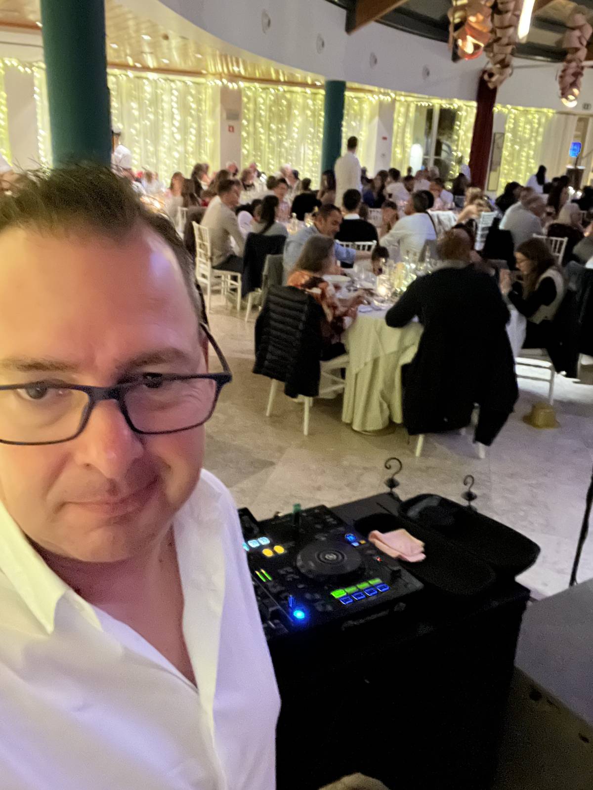 DJ Bentz - Faro - Aluguer de Equipamento de Vídeo para Eventos
