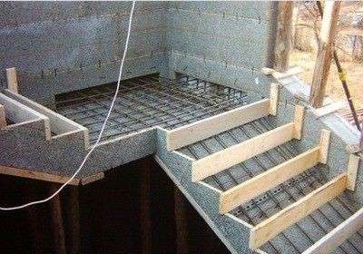 Haniel Tenda - Vila Verde - Stair Installation
