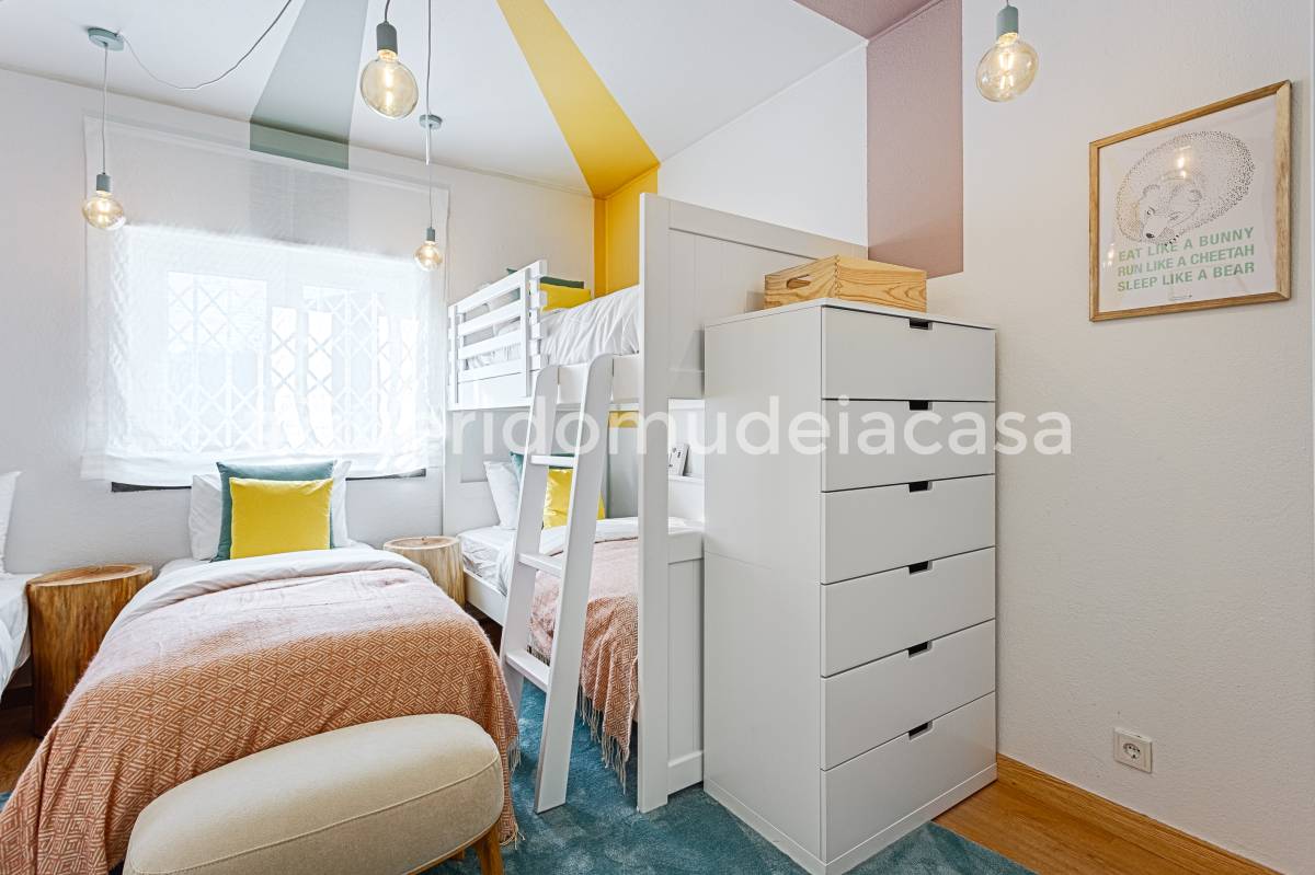 Rodolfo Galvão Home Stylist - Lisboa - Instalação ou Substituição de Cortinas