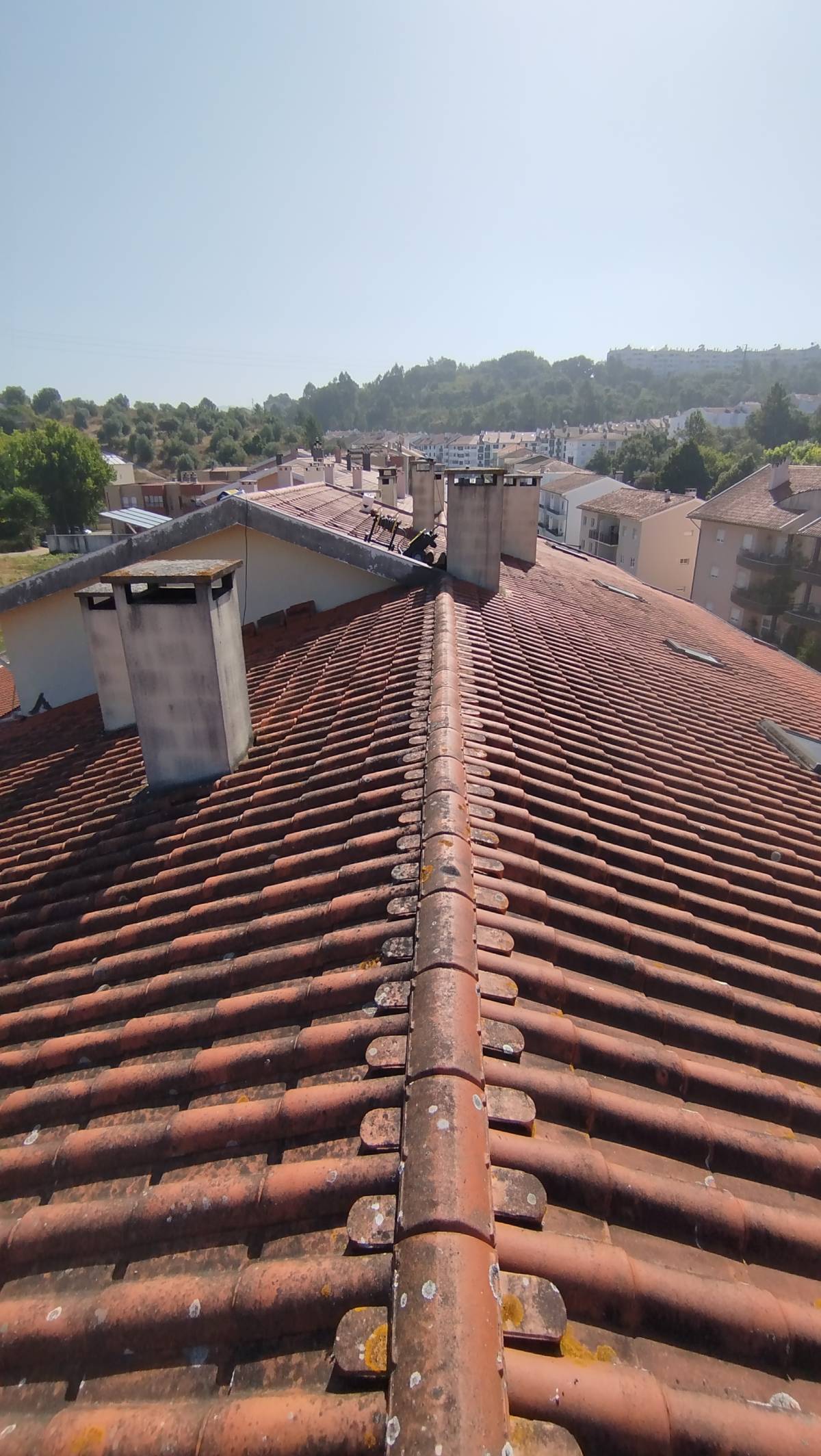 Tavares - Coimbra - Dachreinigung