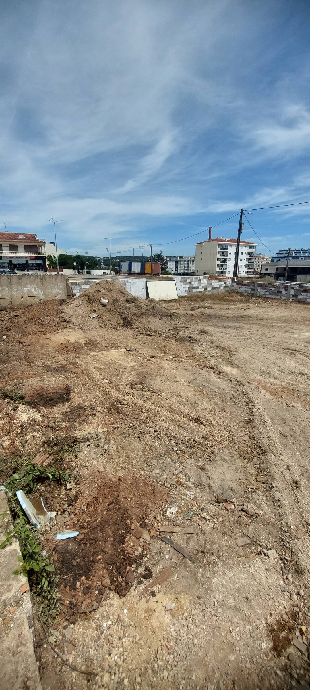 Miguel - Rio Maior - Instalación de tuberías de fontanería