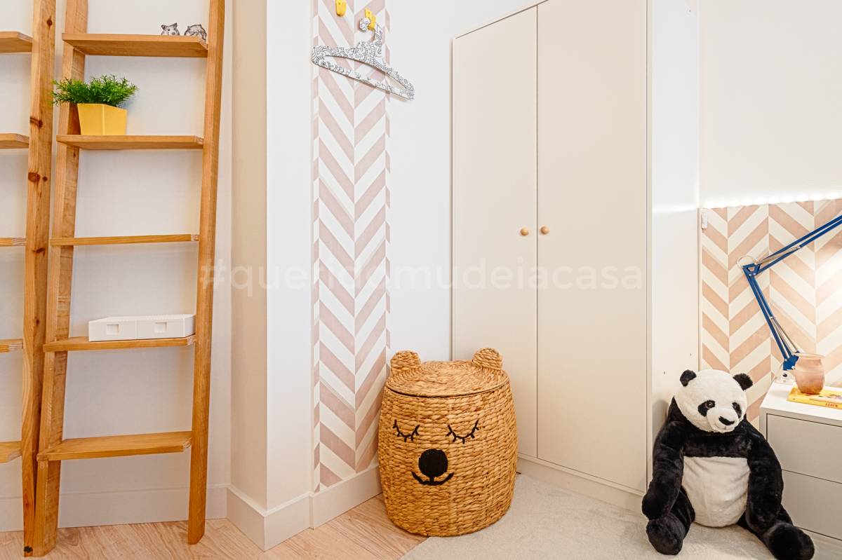 Rodolfo Galvão Home Stylist - Lisboa - Instalação ou Substituição de Cortinas