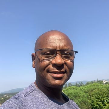 Edilson Cordeiro - Vila Nova de Poiares - Nettoyage de fenêtres