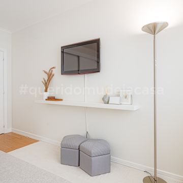 Rodolfo Galvão Home Stylist - Lisboa - Instalação ou Substituição de Cortinas