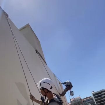 Aura Vertical - Leiria - Malerarbeiten an Gebäuden