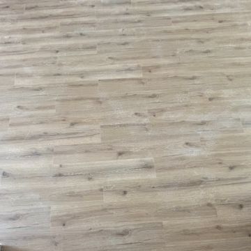 Felipe acabamentos - Oeiras - Instalação de Alcatifa