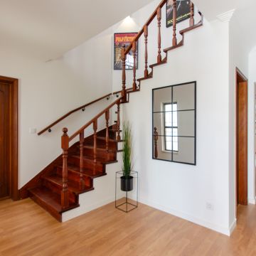 Lodgeaway - serviços de remodelação e decoração - Oeiras - Designer de Interiores